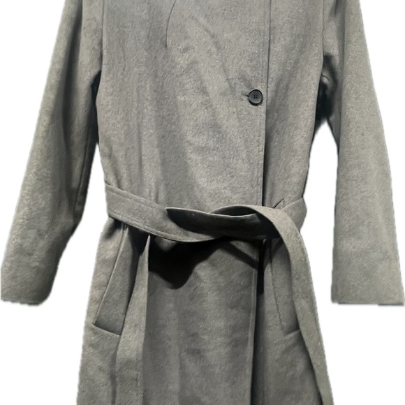 Everlane Charcoal Belted Coat Size Small - Picture 9 of 9